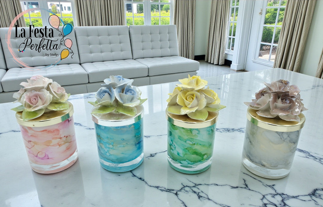 Bomboniera Candela Con Rose Ceramica Capodimonte