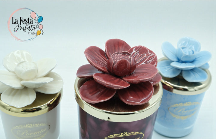 Bomboniera candela con fiore in ceramica Capodimonte Firmata Poemia