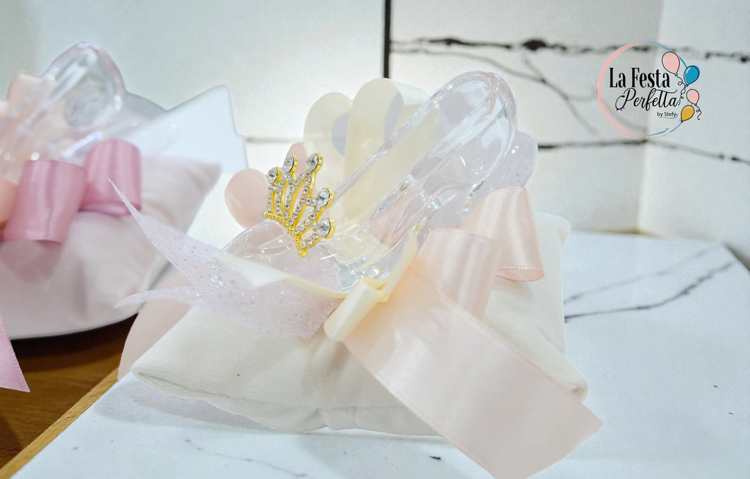 Bomboniera scarpetta in cristallo con cuscino e corona