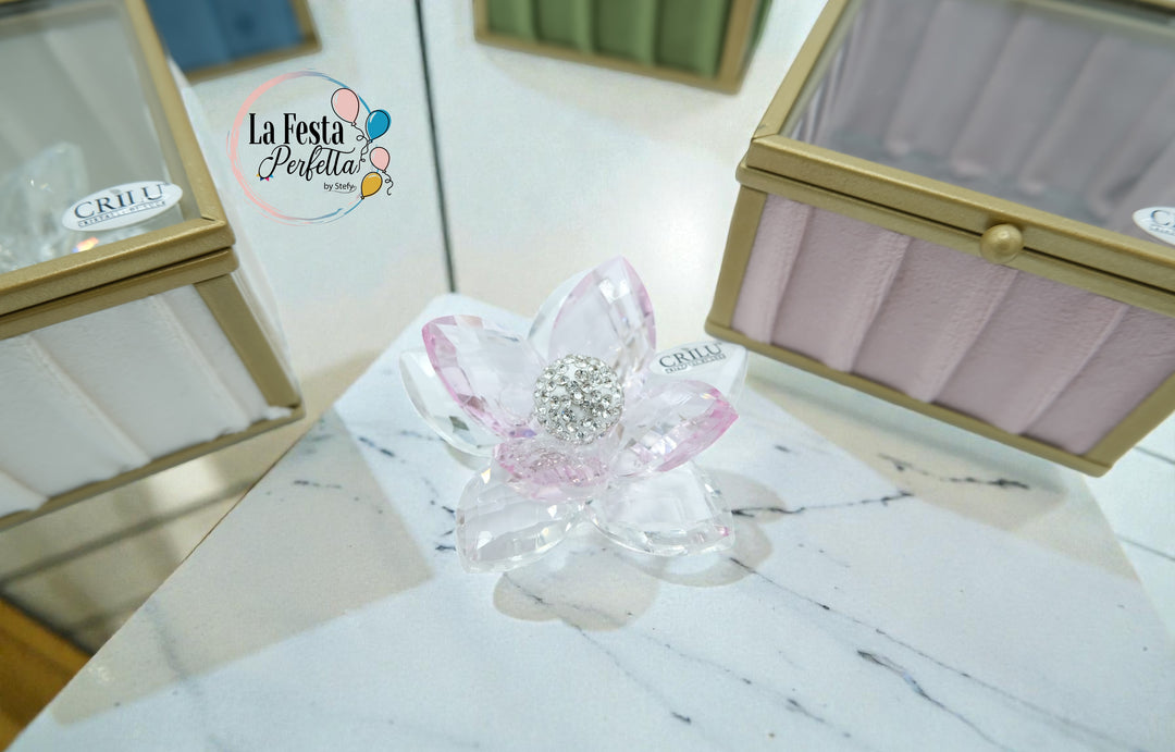 Bomboniera cofanetto in velluto e rosa in cristallo