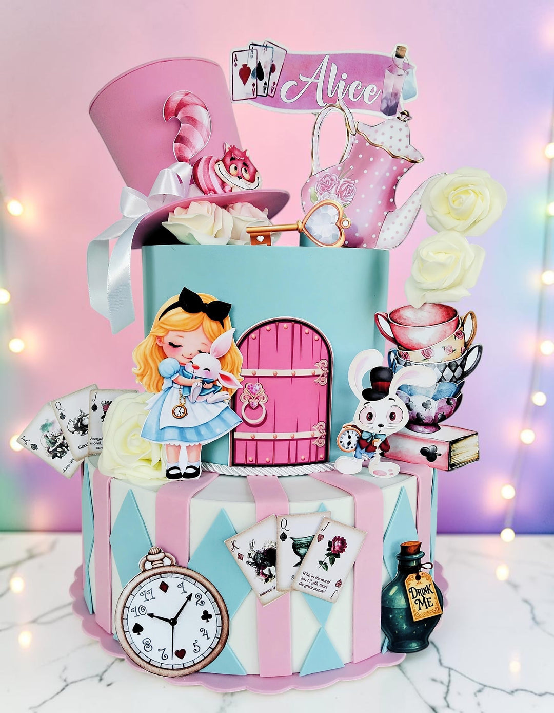Torta finta Alice nel paese delle meraviglie personalizzabile